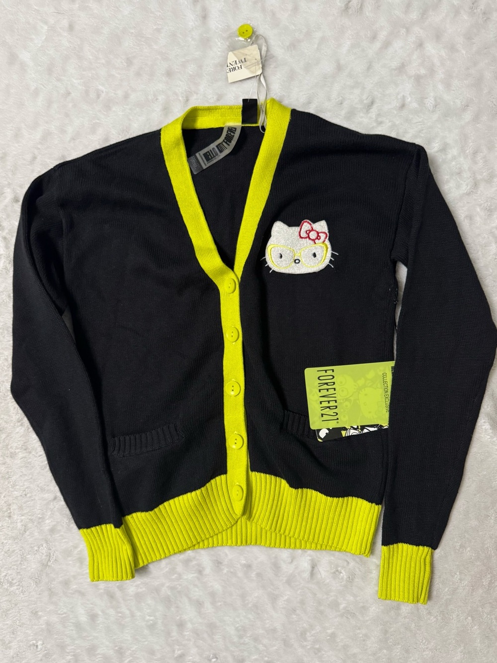 NWT- HELLO KITTY x Forever 21 exclusive Hello Kitty V-Neck Knit cardigan sweater
